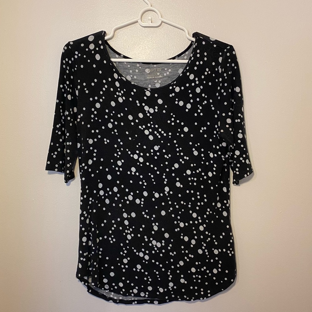 Apt 9 Modern Essentials Elbow Sleeve Women's Top Shirt Black w/White Dots